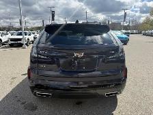 2025 Cadillac XT4 AWD Sport - Photo 8