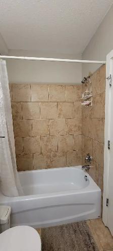 Furnished Room Rental close to UofA & DT - Photo 9
