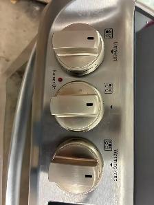 LG Range $600 tax in 1 yr. warranty local del. incl 306-202-2893 - Photo 5