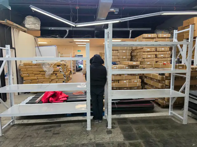 Heavy Duty Boltless Industrial Shelves - Built Tough for Markham
