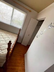 private room for rent - Photo 5