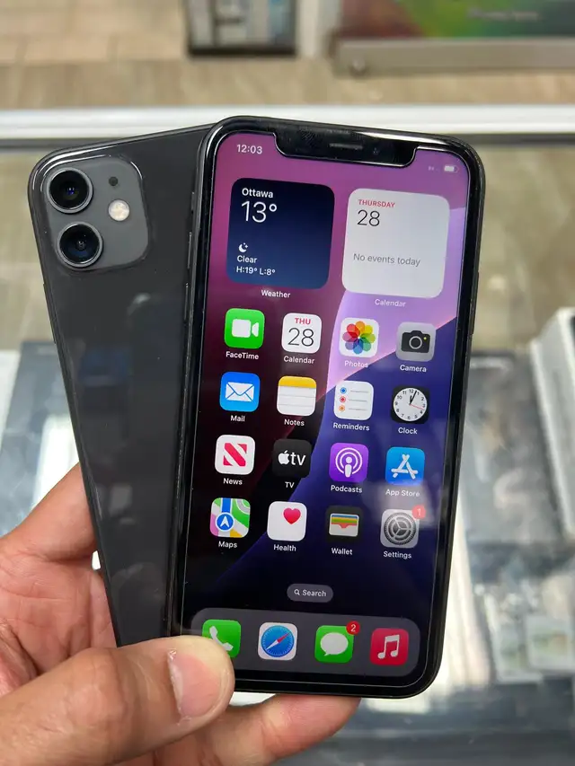 APPLE IPHONE 11 64GB BLACK COLOUR UNLOCK ON SALE $199