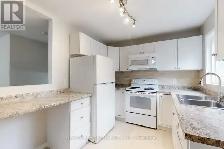 Beautiful 3-bedroom Upper/Main Unit! Now available! - Photo 2