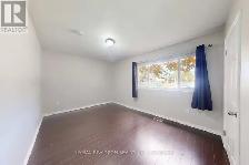 Beautiful 3-bedroom Upper/Main Unit! Now available! - Photo 6