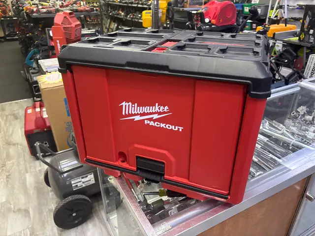 Milwaukee 48-22-8445 Packout Cabinet 20X15X15"