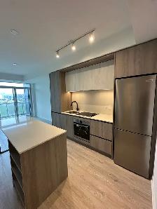 2 Bed   2 WSR Apt - Rent in Mississauga From July 01 - Photo 2