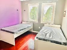 GIRLS FURNISHED ROOM