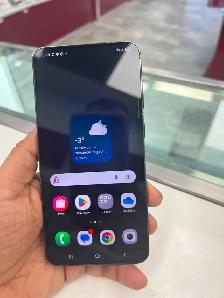 unlocked Galaxy S23 –256GB–Quality Pre Owned with Warranty - Photo 2