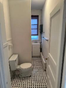 Very nice 1-bedroom -Centretown location- Available July 1st! - Photo 9