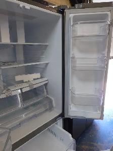 LG '30' Stainless Steel French Door Fridge on Sale‼️ - Photo 7