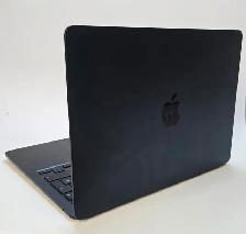 MacBook Air M2 (2022) – Excellent Condition - Photo 2