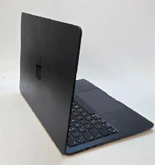 MacBook Air M2 (2022) – Excellent Condition - Photo 3