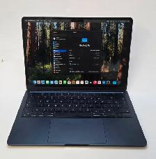 MacBook Air M2 (2022) – Excellent Condition - Photo 8