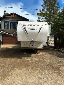 2012 Rockwood Signature Ultra Lite 8288ws by Forest River - Photo 3