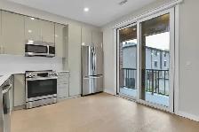 2 Beds 2.5 Baths Townhouse - Photo 3