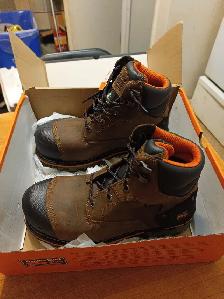 WORKBOOTS SIZE 10 BOONDOCK PRO'S - NEW IN BOX - Photo 3