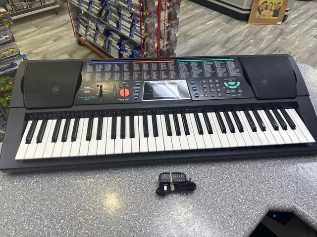 Concermate 980 Digital Keyboard With MIDI
