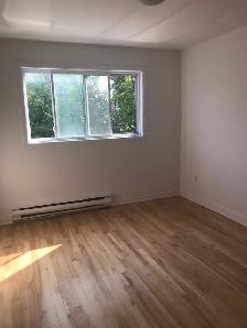 4 1/2 rénové à louer Longueuil - Photo 4