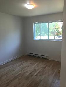 4 1/2 rénové à louer Longueuil - Photo 5