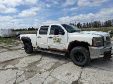 2010 chev 2500 4x4 runs good but needs body work
