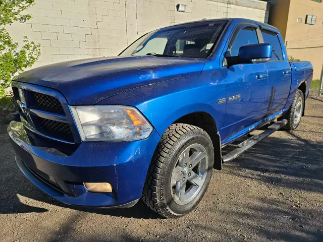 2009 Dodge Ram 1500 Laramie Crew Cab 5.7L Hemi