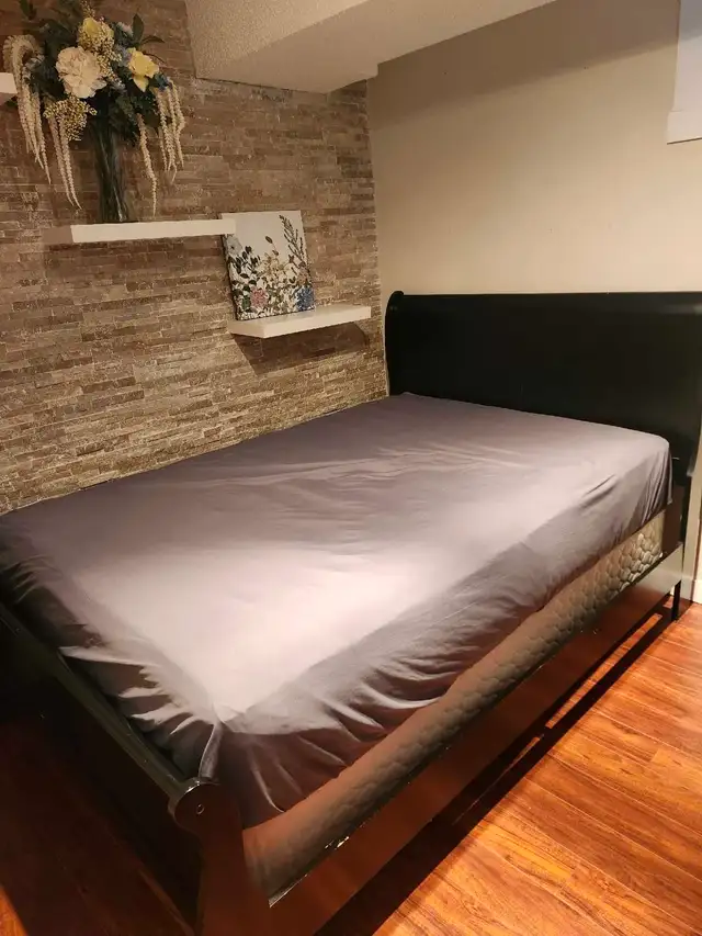 Full(double) spring matress, box, and frame