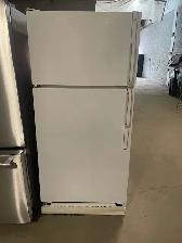 Réfrigérateur blanc 30'' profondeur comptoir 27'' GE