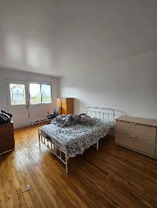 5 1/2 apartment for rent near Saint Michel Metro station\