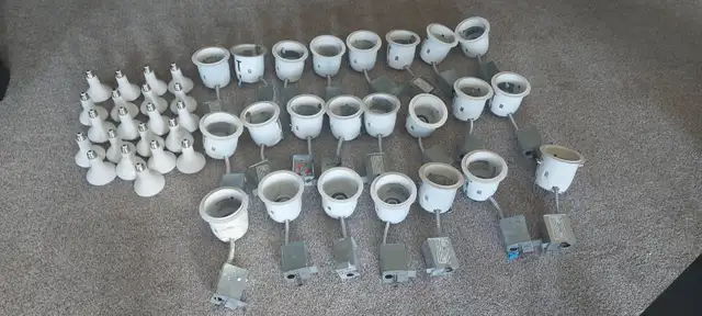 23 canister style potlights