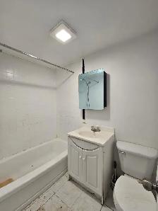 4 1/2 apartment for rent / Boulevard Henri-Bourassa E