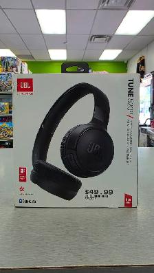 JBL Tune 520BT Wireless Headphones - BRAND NEW