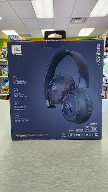 JBL Tune 520BT Wireless Headphones - BRAND NEW - Photo 4
