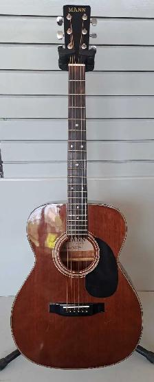 Mann AJ206 Acoustic Guitar With Gigbag (31737671)