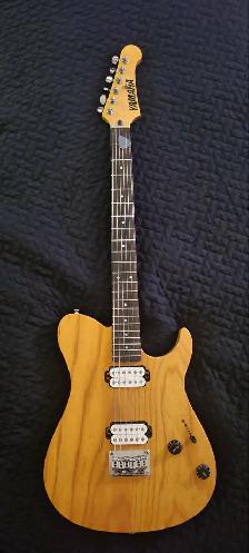 Yamaha 120 SD Electric Guitar & Hard Shell Case, Great Deal! - Photo 2