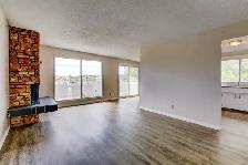 Main Floor Legal Unit for Rent 2 Bed 1 Bath $1400
