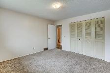 Main Floor Legal Unit for Rent 2 Bed 1 Bath $1400 - Photo 6