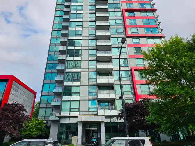 Luxurious 1 bedroom 1 baths for rent in Metrotown!（Furnished）