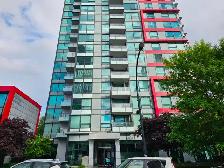 Luxurious 1 bedroom 1 baths for rent in Metrotown!（Furnished）