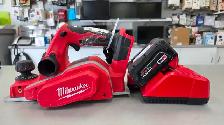 Milwaukee Tool M18 18V Cordless 3-1/4-inch Planer Tool Kit - Photo 2