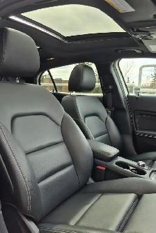2019 Mercedes-Benz GLA250 AMG Package 4Matic - Photo 6