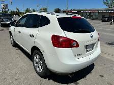 2010 Nissan Rogue SL - Photo 6