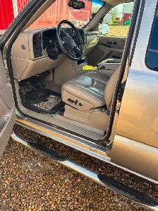 2003 Chevrolet Silverado 3500 Duramax LT 4x4 Dually - Photo 3