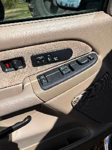 2003 Chevrolet Silverado 3500 Duramax LT 4x4 Dually - Photo 8