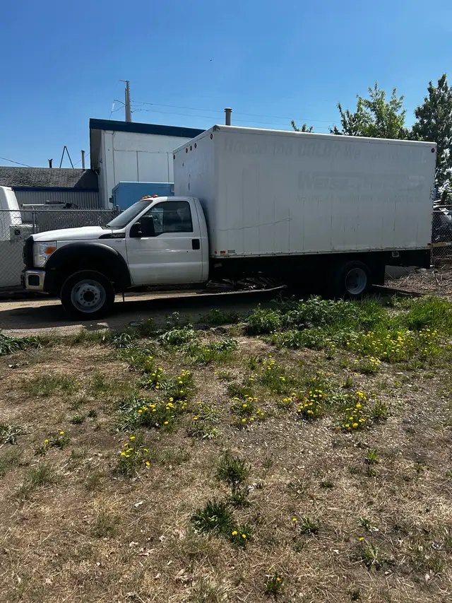2012 Ford F450 Super Duty 16’ Cube Van