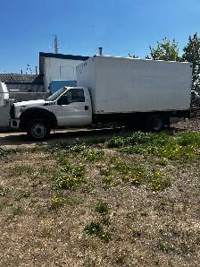 2012 Ford F450 Super Duty 16’ Cube Van