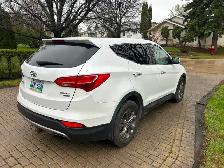 2013 HYUNDAI SANTE FE SPORT EXCELLENT CONDITION $9000, 212000 km - Photo 2
