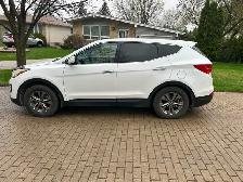 2013 HYUNDAI SANTE FE SPORT EXCELLENT CONDITION $9000, 212000 km - Photo 4