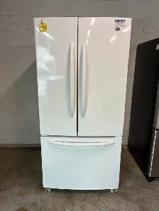 Refrigerator Maytag - 90-day warranty - Credit Cards accepted