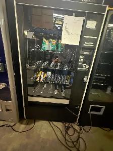 Vending Machines ON SALE - Photo 3