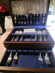 #164A  FLOWER TIME silverware set for 8 - Photo 2